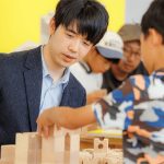 藤井棋士も参加　関西万博 キュボロ体験＠スイスパビリオン